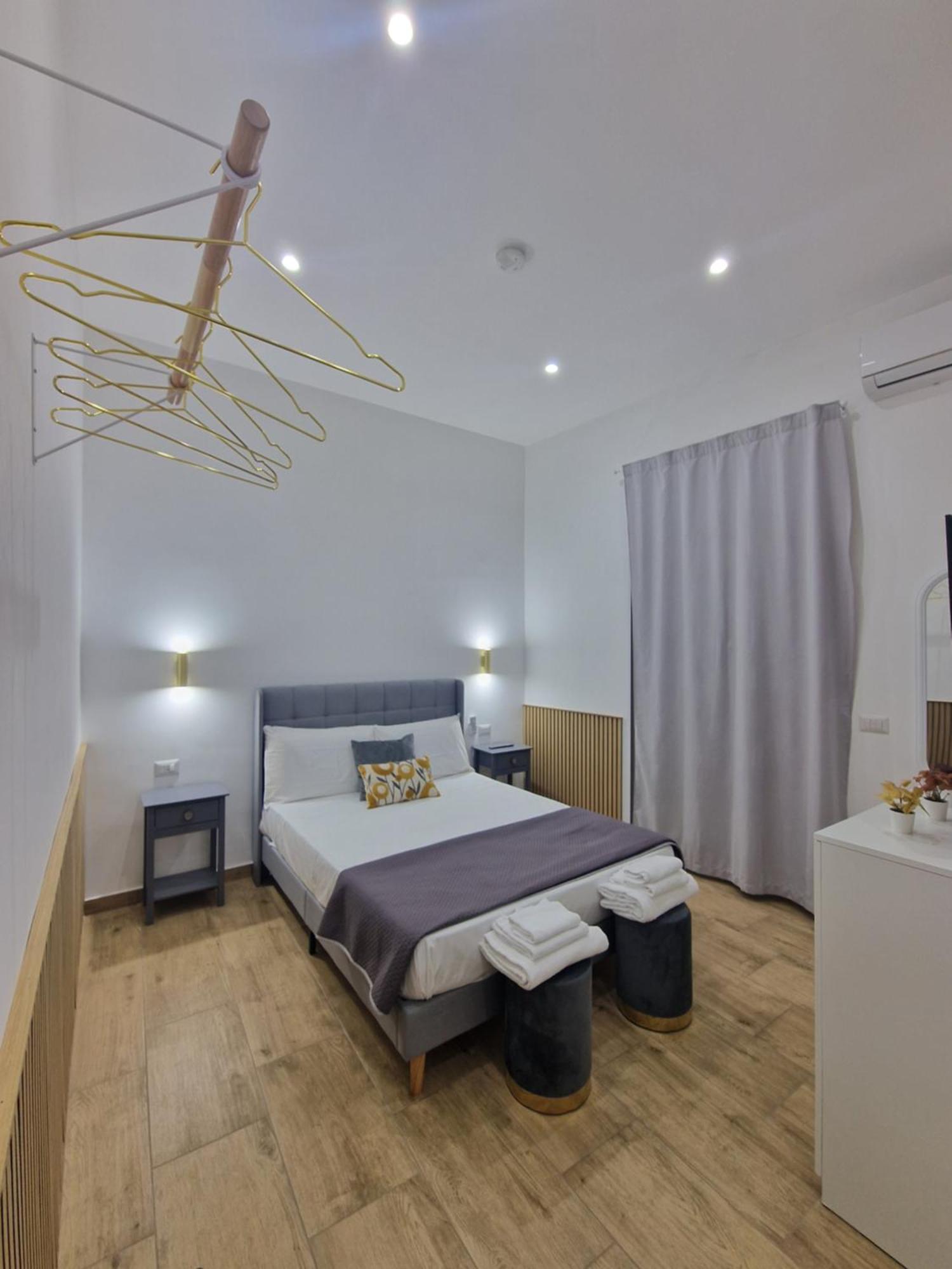 Ventre Luxury Rooms Neapel Exterior foto